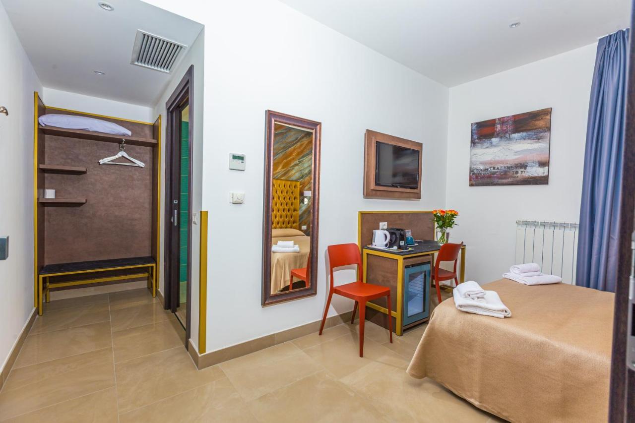 Hotel Repubblica Милано Екстериор снимка
