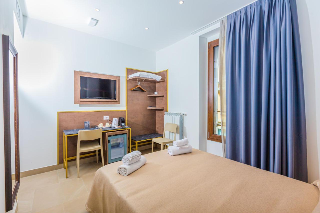 Hotel Repubblica Милано Екстериор снимка