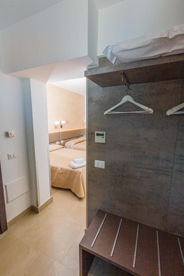 Hotel Repubblica Милано Екстериор снимка